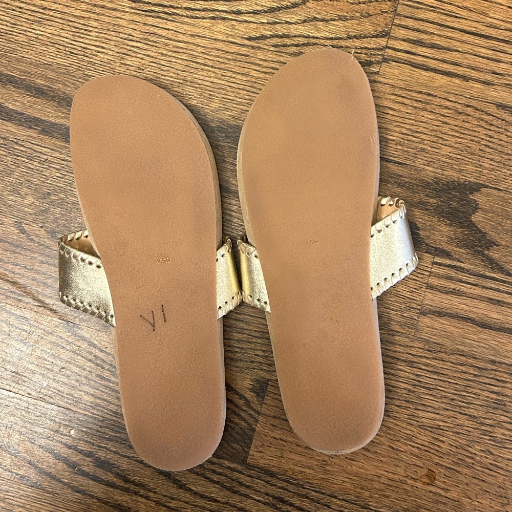 Jack Rogers gold sandals nearly new 9.5 - Picture 5 of 6